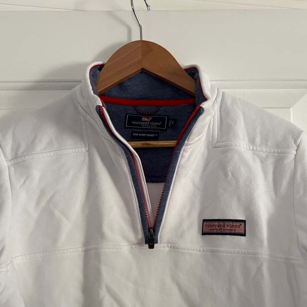 Vineyard Vines White and Red Quarter-Zip Pullover